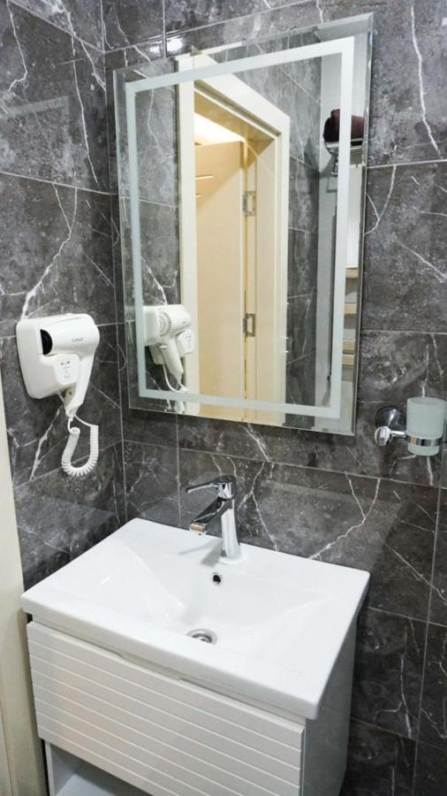Sun City Hotel & Spa Нафталан Екстериор снимка