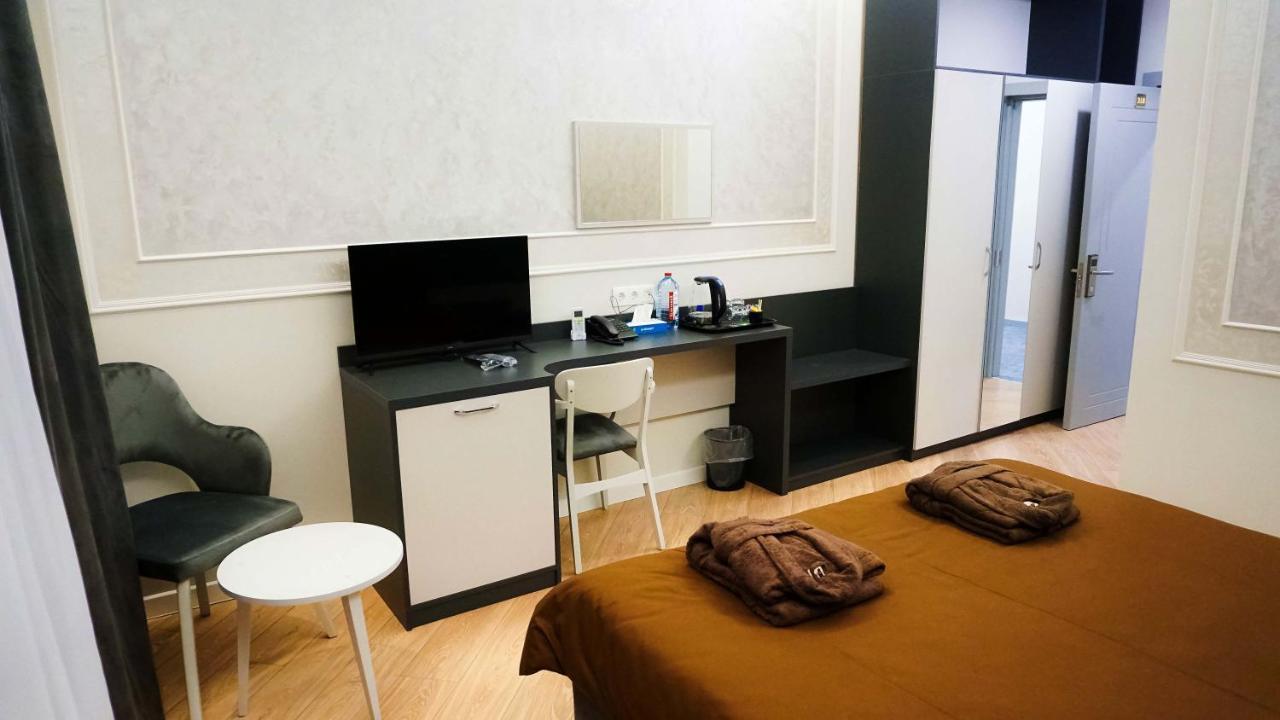 Sun City Hotel & Spa Нафталан Екстериор снимка