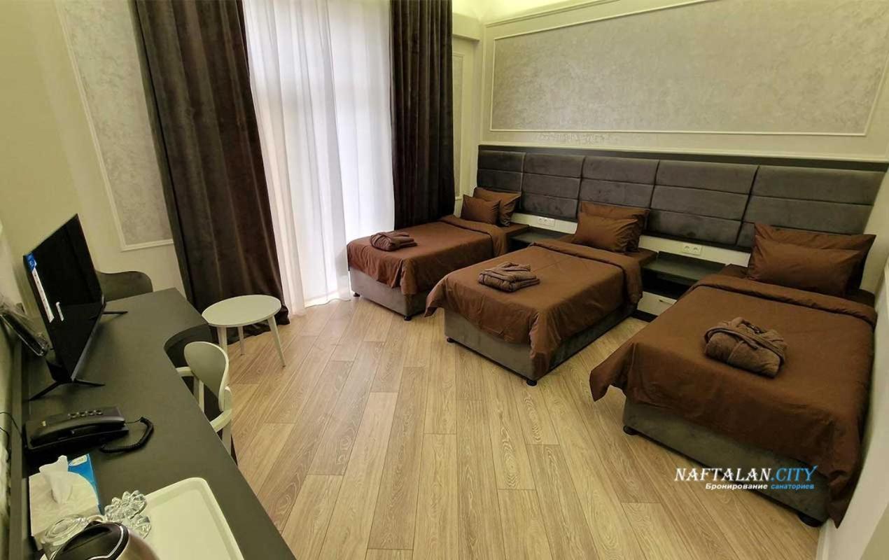 Sun City Hotel & Spa Нафталан Екстериор снимка